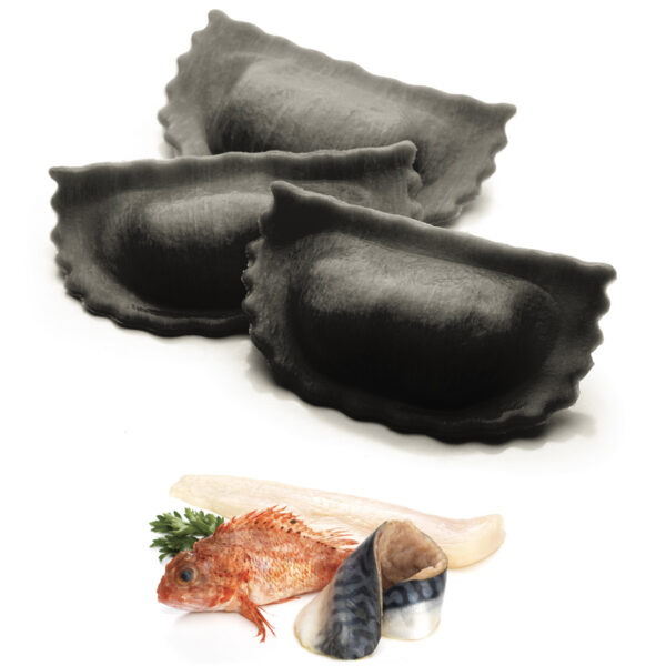 Black Mezzaluna with Flavours of the Sea